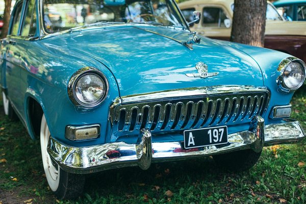 Recette Étonnante : Créez un Masque Capillaire Ultra Hydratant à Base d"Huile de Coco et de Miel